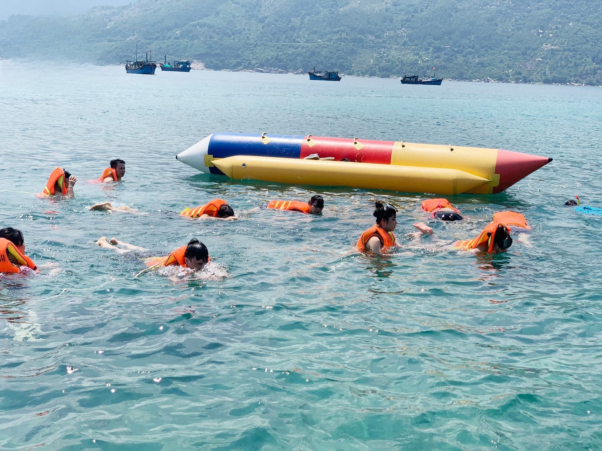 Vui chơi các trò giải trí trên biển cùng Phú Yên Tourist